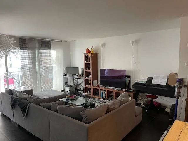 Appartement moderne. lumineux et proche du centre ville