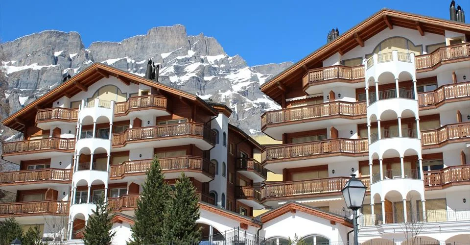 Résidence AMBASSADOR, luxueux appartement de 4,5 pièces au centre, comprenant espace bien-être