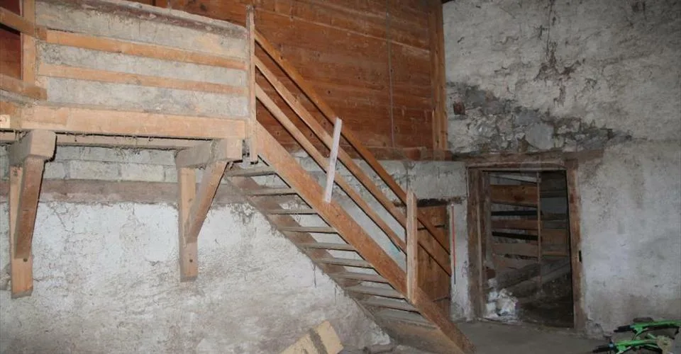 Vérossaz Chalet-Grange à Transformer en 2 appartements spacieux