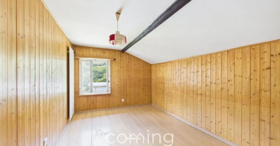 Calme, ensoleillé et spacieux - appartement de 6 pièces de charme à Susten