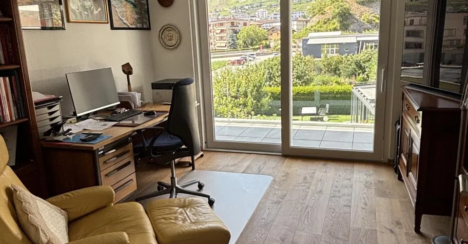 Spacieux appartement contemporain de 4.5 pièces avec grande terrasse
