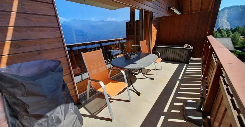 Coup de coeur ! Appartement 3.5 pièces, attique, duplex, orienté sud, à Ovronnaz/VS