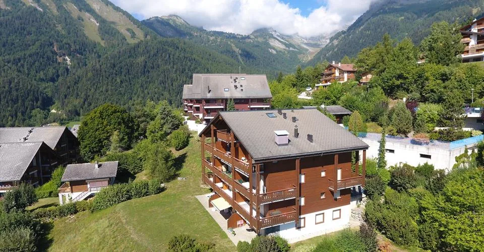 Coup de coeur ! Appartement 3.5 pièces, attique, duplex, orienté sud, à Ovronnaz/VS