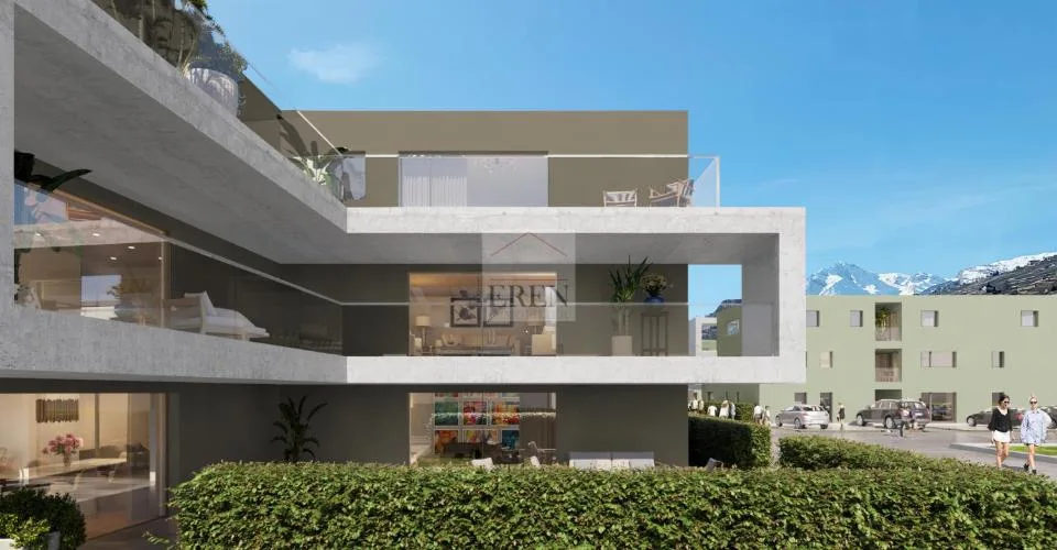 Appartement 3,5 pièces au rez de chaussée avec terrasse et pelouse