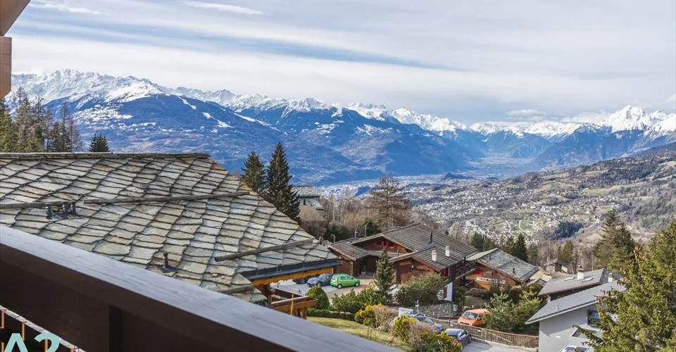 Chalet avec Vue imprenable sur la Vallée et les Alpes