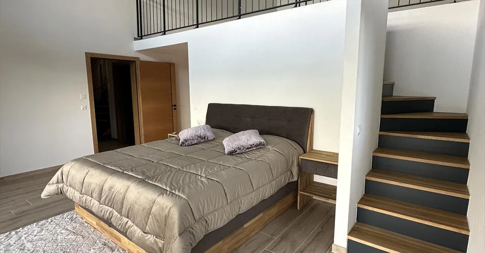 Villa familiale neuve avec vue panoramique – Crans-Montana
