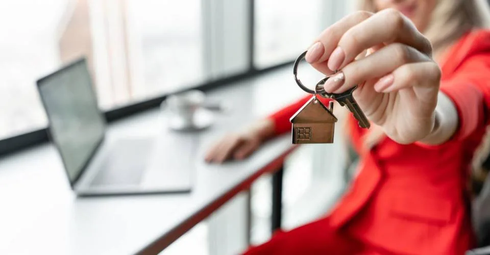 Villa de deux appartements et raccard
