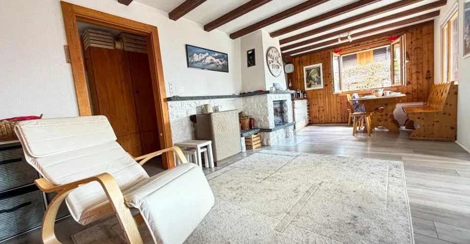 Chalet orienté sud-ouest en lisière de forêt à Ovronnaz/Valais – Foto 6 von 22