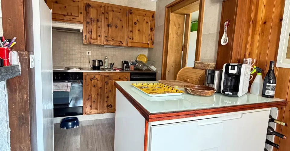 Chalet orienté sud-ouest en lisière de forêt à Ovronnaz/Valais – Foto 9 von 22