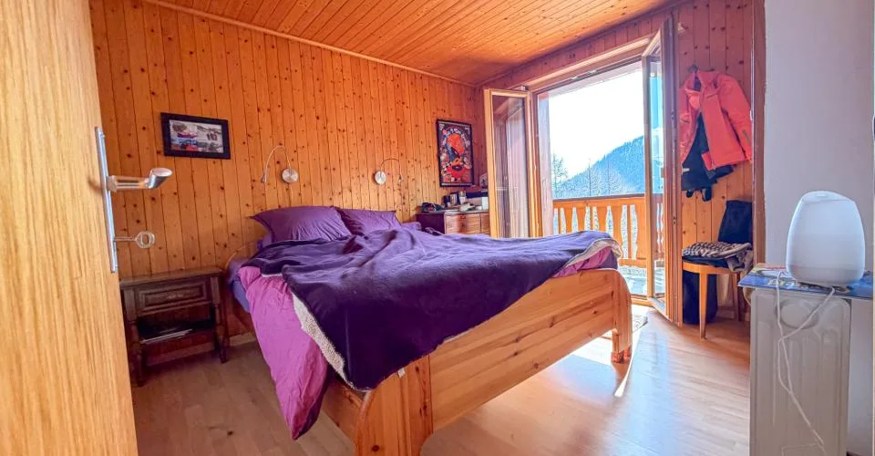 Chalet orienté sud-ouest en lisière de forêt à Ovronnaz/Valais – Foto 10 von 22