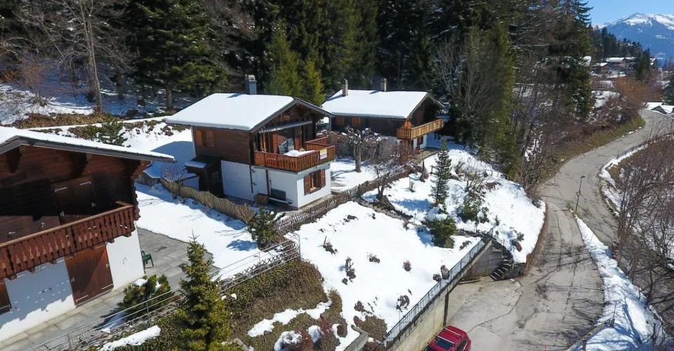 Chalet orienté sud-ouest en lisière de forêt à Ovronnaz/Valais – Foto 22 von 22
