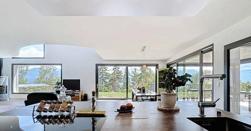 Exceptionnel chalet sur 3 niveaux avec piscine intérieure- espace bien-être