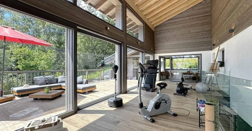 Exceptionnel chalet sur 3 niveaux avec piscine intérieure- espace bien-être