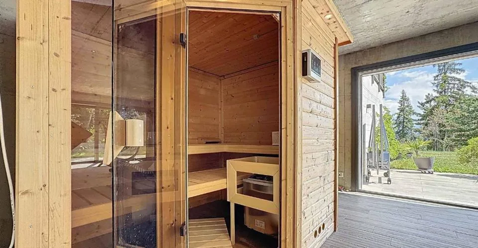 Exceptionnel chalet sur 3 niveaux avec piscine intérieure- espace bien-être