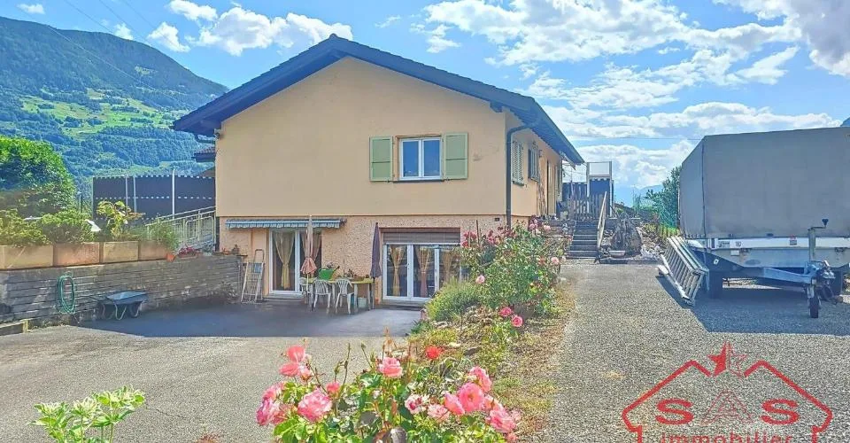 Spacieuse villa familiale rénovée avec appartement indépendant