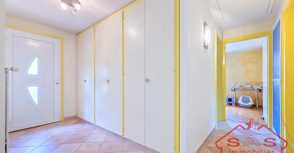 Spacieuse villa familiale rénovée avec appartement indépendant