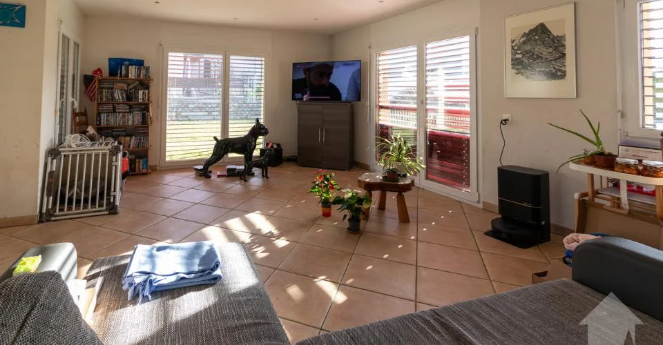 Villa d'une surface de 198 m2 hab. sur parcelle de 1000m2