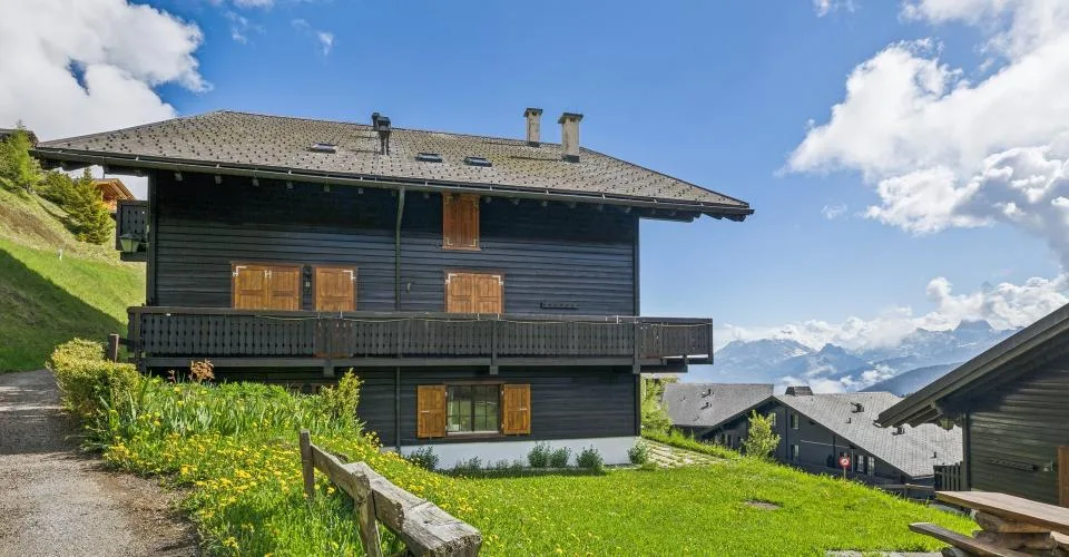 Appartement 2 pièces au coeur du village de Champoussin