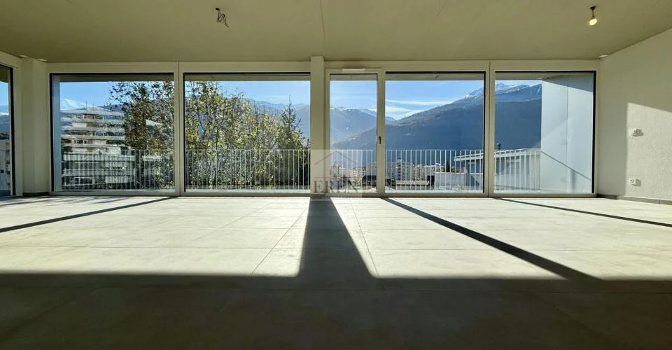 Magnifique attique 4.5 pièces neuf avec grande terrasse panoramique à Conthey lumineux et moderne – Foto 7 von 13