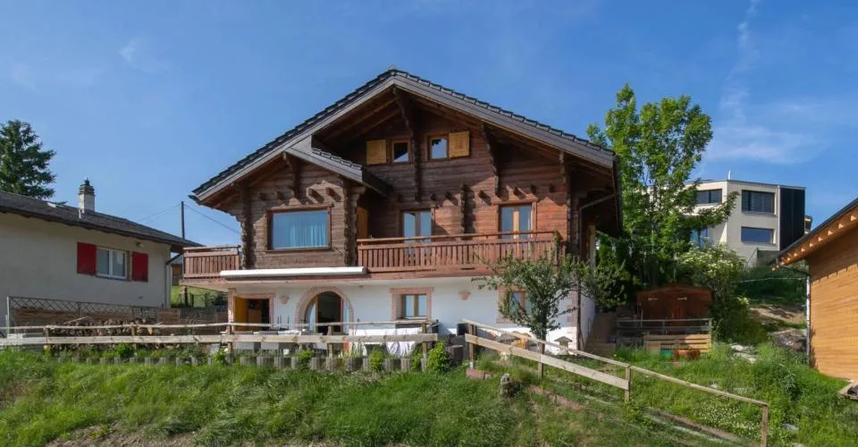 Chalet à Lens avec vue imprenable sur la vallée