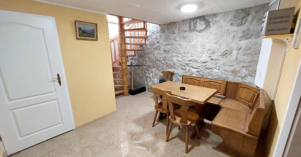 Magnifique Duplex en rez-jardin