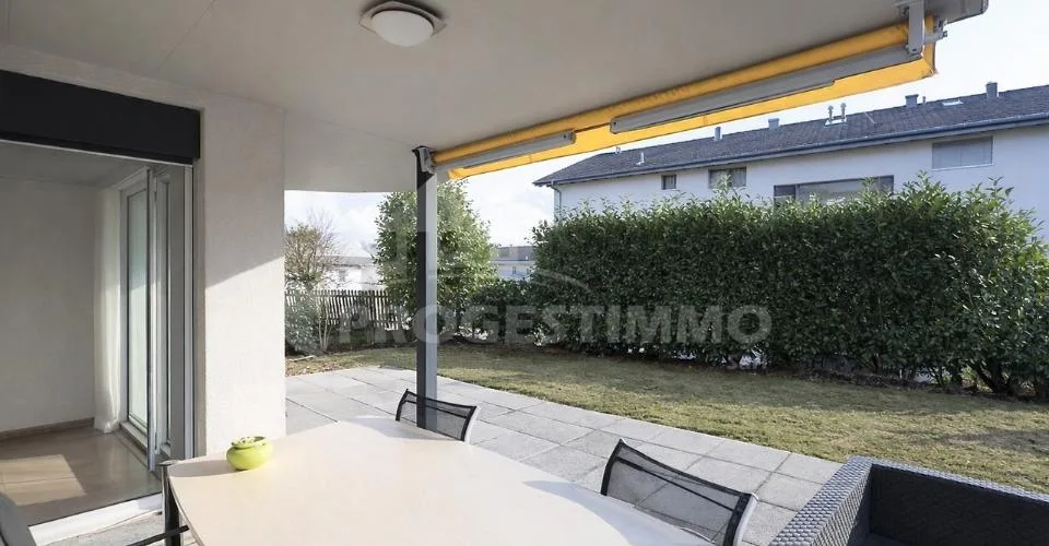 APPARTEMENT 4,5 PIÈCES AVEC VUE DÉGAGÉE SUR LES MONTAGNES