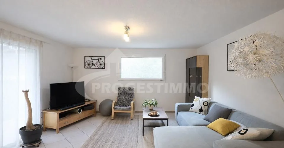 APPARTEMENT 4,5 PIÈCES AVEC VUE DÉGAGÉE SUR LES MONTAGNES