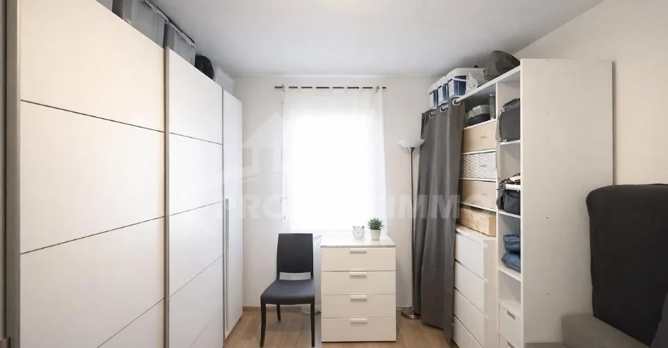 APPARTEMENT 4,5 PIÈCES AVEC VUE DÉGAGÉE SUR LES MONTAGNES