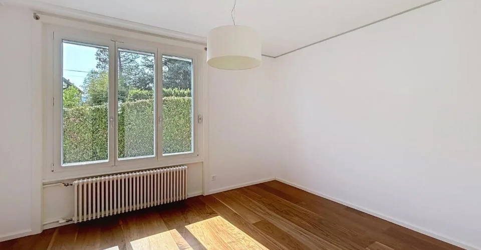 Maison de caractère rénovée avec vue lac et alpes