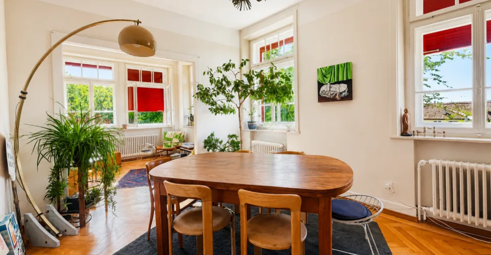 Maison de maître de 4 appartements avec piscine