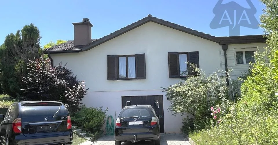 VENDU !!! Marin-Epagnier (Commune de Latena, à deux pas du Lac), très belle villa individuelle de 5,5 pièces (~ m2 habitables) avec jardin, garage individuel, places de parc et dépendances – foto 16 di 16