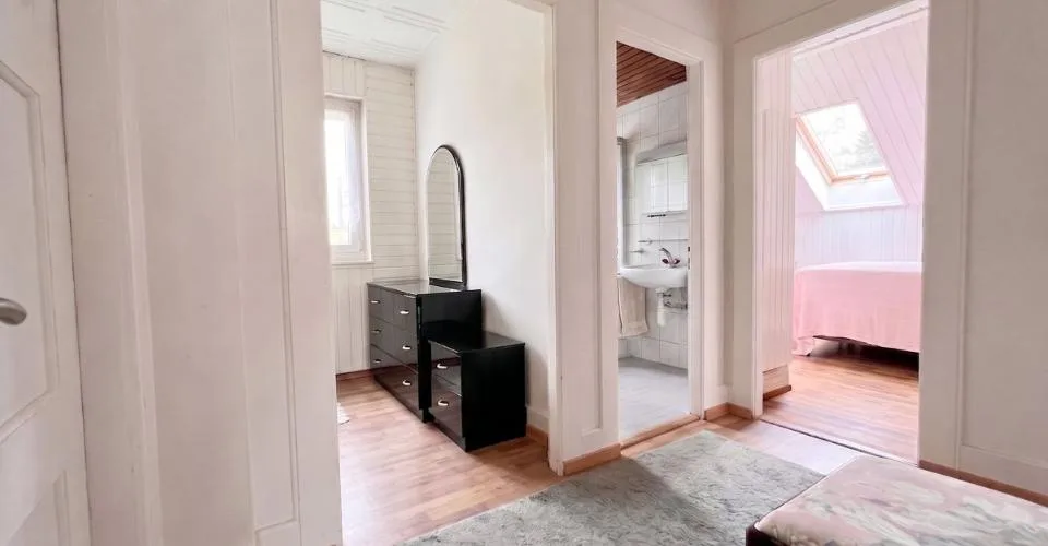 Charmante villa individuelle de 5,5 pièces, avec jardin et garage