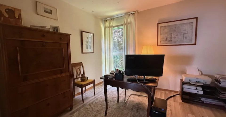 Appartement de 5.5 pièces avec magnifique vue sur le lac et les Alpes