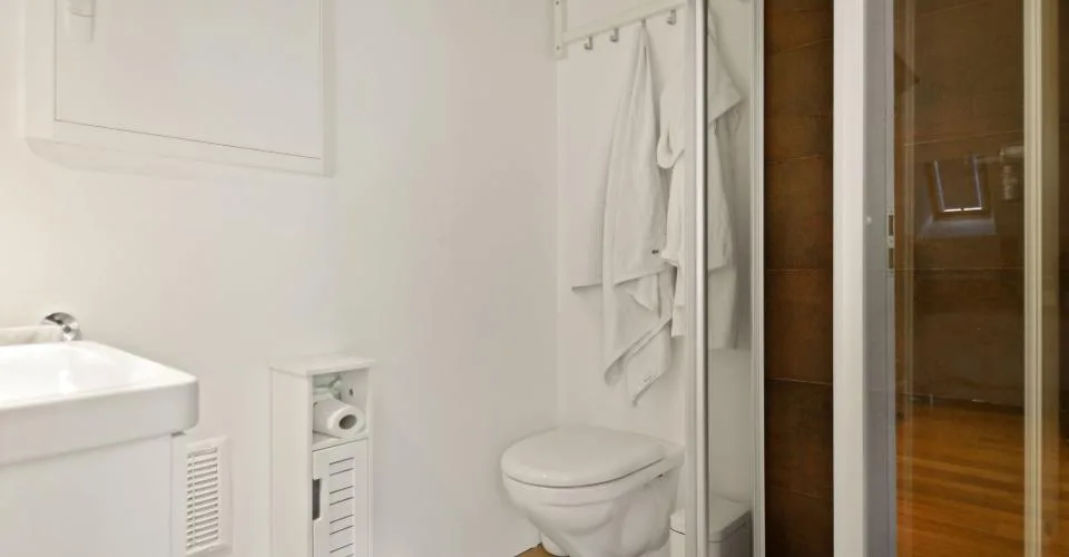 APPARTEMENT D'EXCEPTION AU COEUR DU CHÂTEAU DE PESEUX