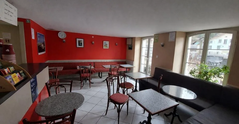 Maison d'habitation avec tea-room et magnifique terrasse, situation privilégiée – foto 6 di 12