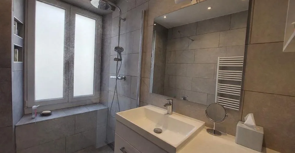 Maison d'habitation avec tea-room et magnifique terrasse, situation privilégiée – foto 12 di 12