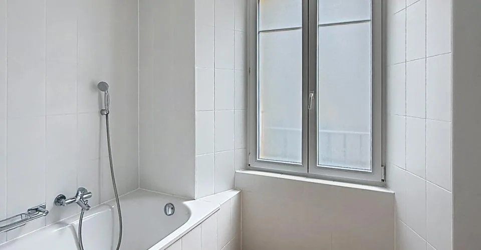 Spacieux appartement dans le bourg historique de Boudry