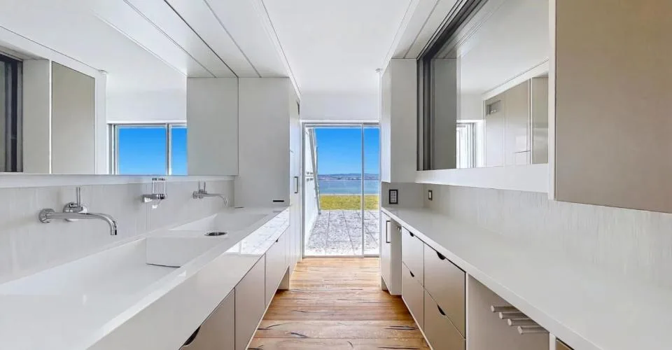 Propriété contemporaine de 600 m² avec vue panoramique sur le lac – foto 11 di 13