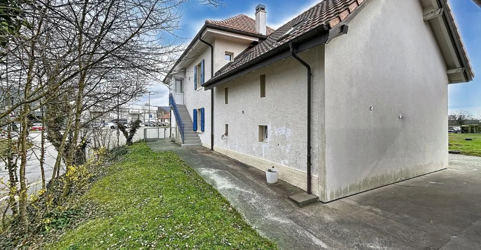 Maison de deux habitations