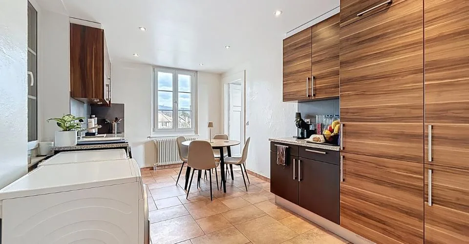 Maison de deux habitations