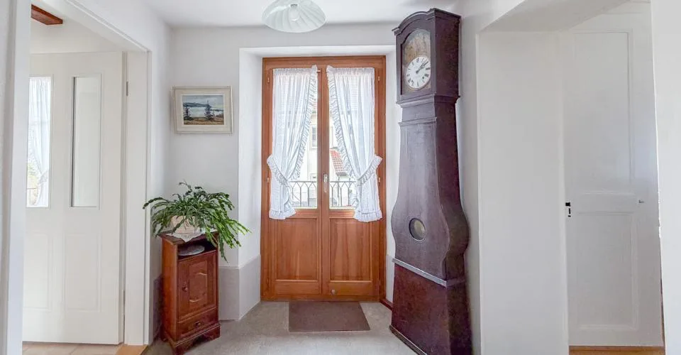 Maison familiale avec garage au cœur de Fleurier