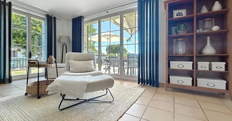 Spacieuse villa familiale de caractère avec vaste jardin – Foto 4 von 13