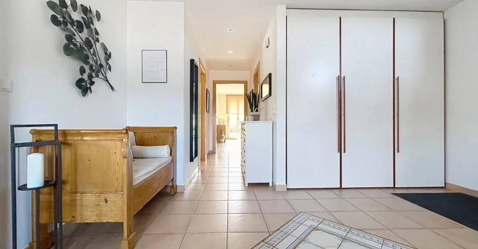 Spacieuse villa familiale de caractère avec vaste jardin – Foto 9 von 13