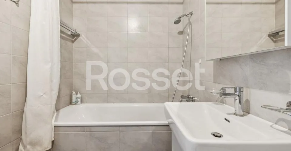 Exclusivité : Bel appartement 5 pièces avec terrasse à Zimeysa
