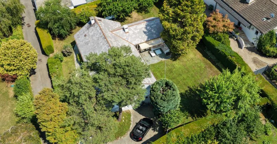 Élégante villa familiale au cœur de Collonge-Bellerive – photo 3 of 27