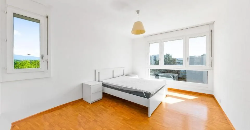 Spacieux appartement de 6 pièces avec une vue panoramique sur le Jura – Foto 7 von 13