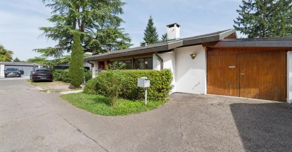 Villa de plain-pied avec jardin à rénover – photo 12 sur 43