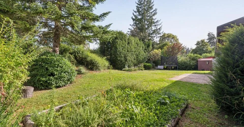 Villa de plain-pied avec jardin à rénover – photo 7 sur 43