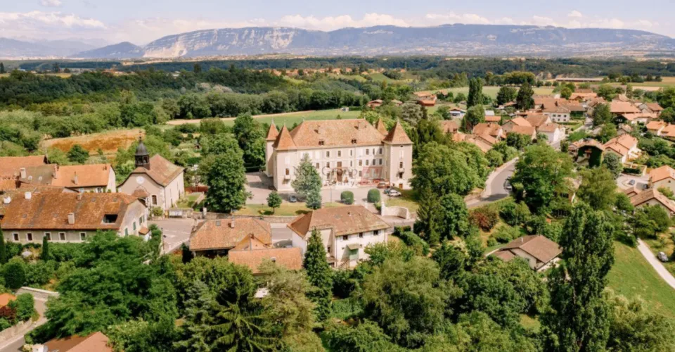 CHARME ET AUTHENTICITÉ AU C?UR DE LA CAMPAGNE GENEVOISE