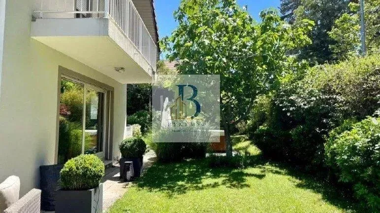 Magnifique villa individuelle au coeur de Vésenaz